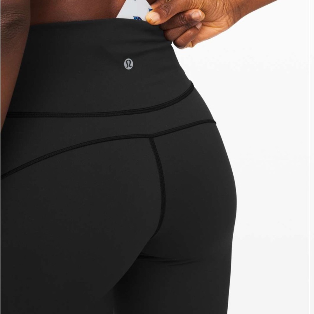 lululemon athletica Black Sculpting 7/8 Leggings - Picture 7 of 9